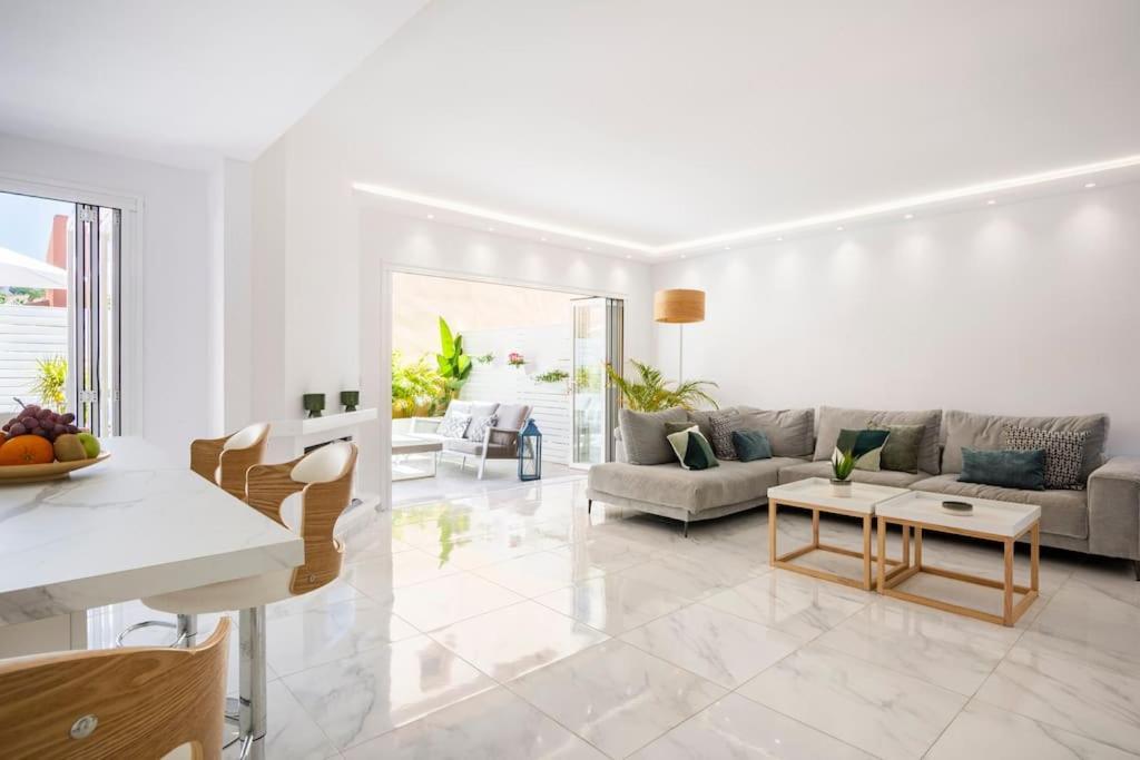Puerto Banus Condes De Iza Marbella